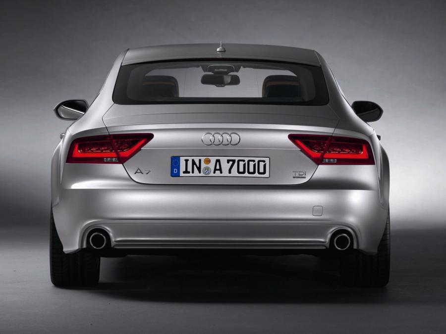  Audi A7 Sportback 3.0 TDI Quattro 2010 года  (фото 29 из 45)